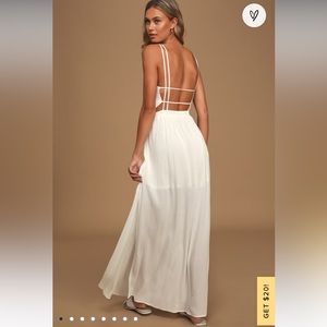 Lulus White dress - Size XS